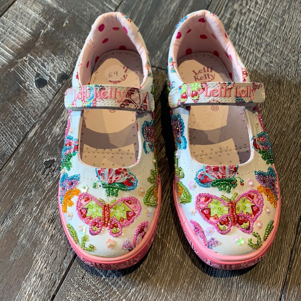 lelli kelly sneakers